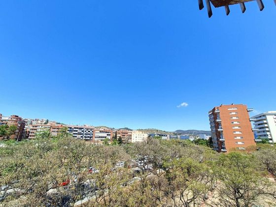 Foto 2 de Pis en venda a Montigalà -Sant Crist de 3 habitacions amb balcó i ascensor