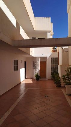 Foto 2 de Pis en venda a calle San Miguel de 3 habitacions amb terrassa i balcó