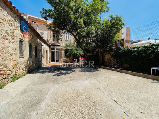 Foto 2 de Casa adossada en venda a Vilapicina i la Torre Llobeta de 3 habitacions amb terrassa i aire acondicionat