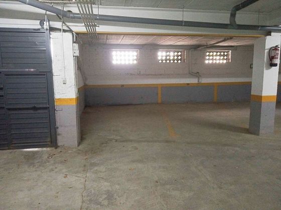 Foto 2 de Garaje en venta en Els Pins de 21 m²
