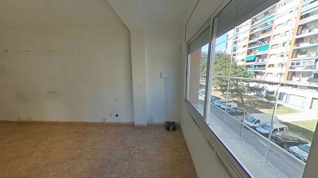 Foto 2 de Piso en venta en Les Torres - Ca n'Alzamora de 3 habitaciones con terraza y balcón
