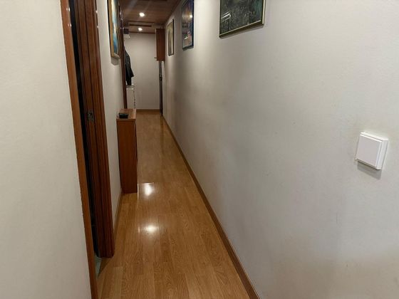 Foto 2 de Venta de piso en Can Vidalet de 3 habitaciones con ascensor