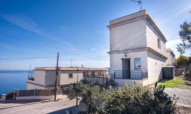 Foto 1 de Xalet en venda a calle Puig Gros de 2 habitacions amb terrassa i piscina