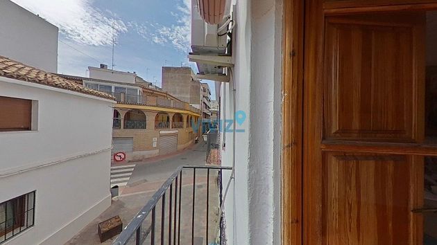 Foto 2 de Pis en venda a La Constitución - Canaleta de 3 habitacions amb terrassa i balcó