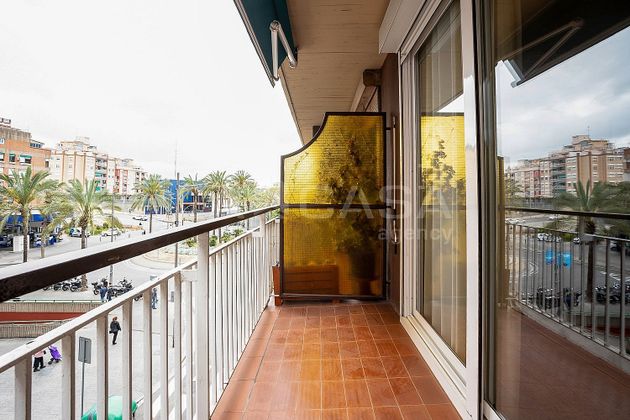 Foto 2 de Piso en venta en La Florida de 4 habitaciones con balcón y ascensor