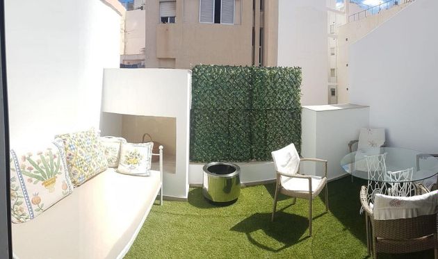 Foto 2 de Àtic en venda a Duggi - Rambla - Los Hoteles de 3 habitacions amb terrassa i garatge