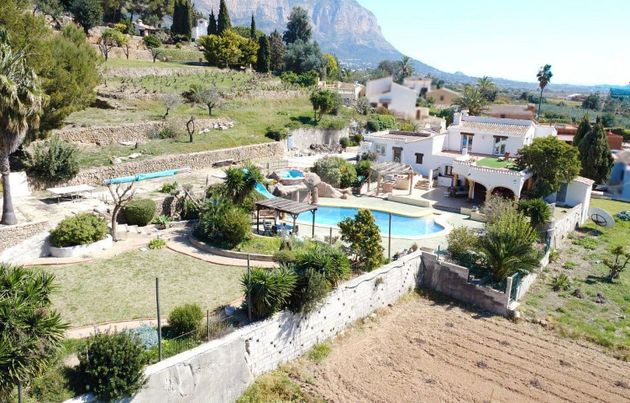 Foto 2 de Casa rural en venda a La Xara - La Sella - Jesús Pobre de 4 habitacions amb terrassa i piscina