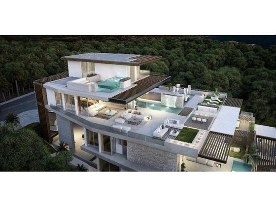 Foto 2 de Casa en venta en Puerto - Plaza de Toros de 3 habitaciones con terraza y piscina