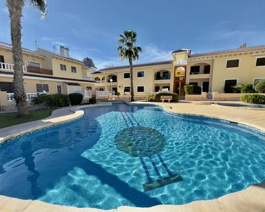 Foto 1 de Piso en venta en Ciudad Quesada de 2 habitaciones con piscina y aire acondicionado