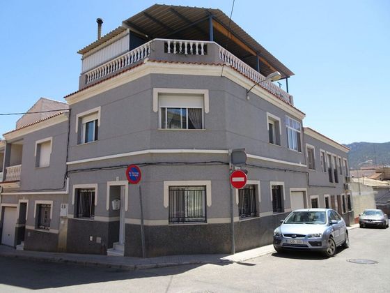Foto 1 de Casa en venta en El Fondo de les Neus-El Hondon de las Nieves de 4 habitaciones con terraza y garaje