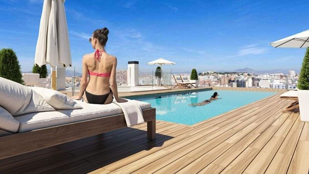 Foto 1 de Àtic en venda a Florida Baja de 2 habitacions amb piscina i garatge