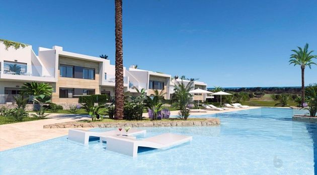 Foto 1 de Pis en venda a Pinar de Campoverde de 2 habitacions amb terrassa i piscina