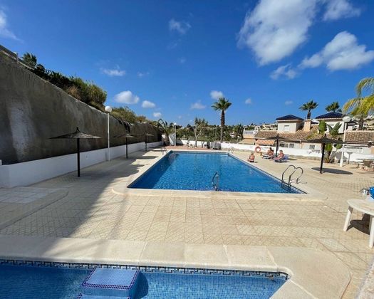 Foto 2 de Chalet en venta en Ciudad Quesada de 2 habitaciones con terraza y piscina
