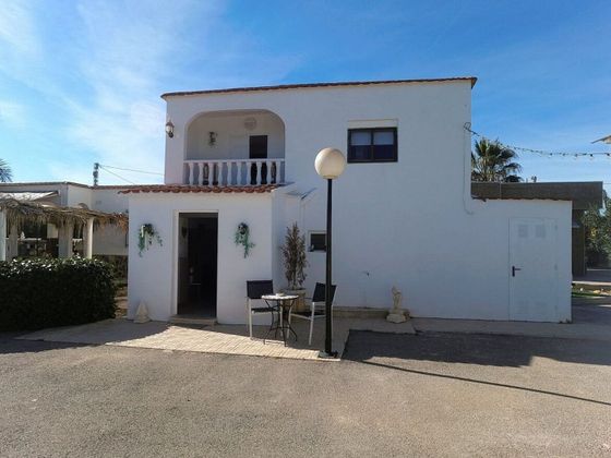Foto 2 de Chalet en venta en Regueral - Prat d'en Forés de 7 habitaciones con piscina y jardín