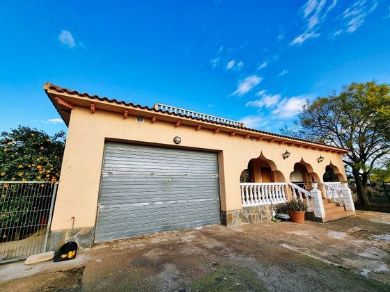 Foto 2 de Casa en venda a Llorenç del Penedès de 4 habitacions amb garatge i balcó