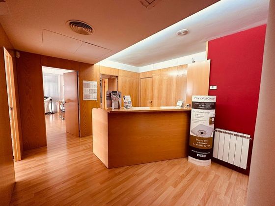 Foto 2 de Pis en venda a Centre - Vendrell, El de 4 habitacions amb calefacció i ascensor