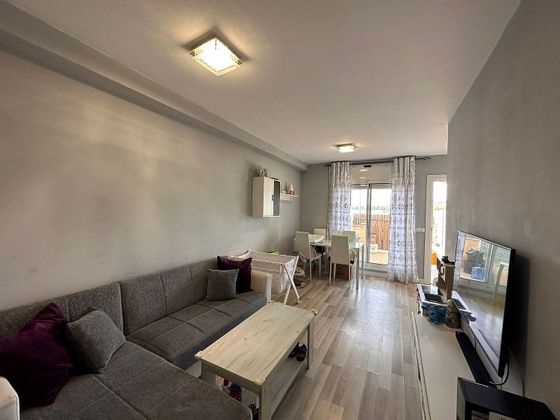 Foto 2 de Casa en venda a Santa Oliva de 3 habitacions amb terrassa i balcó