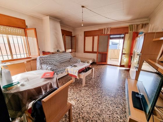 Foto 1 de Casa en venda a Santa Oliva de 3 habitacions amb garatge i aire acondicionat