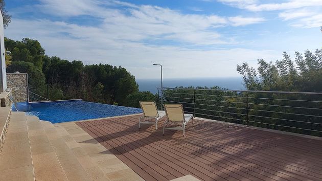 Foto 2 de Casa en venda a Llafranc - Tamariu de 4 habitacions amb terrassa i piscina
