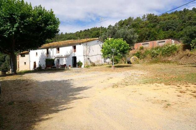 Foto 1 de Casa rural en venda a Brunyola de 4 habitacions amb terrassa i garatge