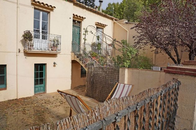 Foto 1 de Casa adossada en venda a Corçà de 6 habitacions amb terrassa i jardí