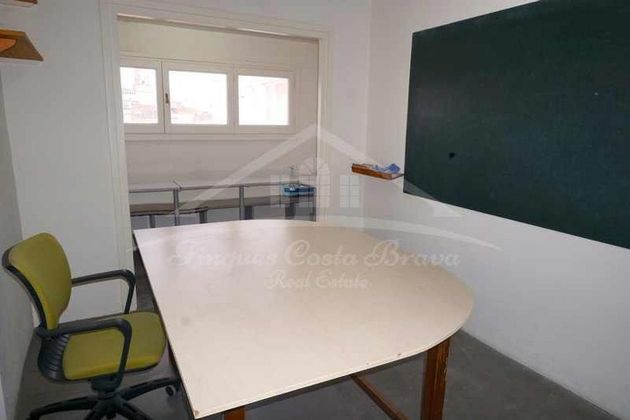 Foto 2 de Oficina en lloguer a Vila de Palafrugell - Llofriu - Barceloneta amb terrassa i calefacció
