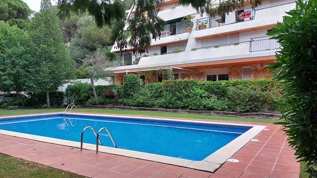 Foto 1 de Pis en venda a Santa Cristina d'Aro de 3 habitacions amb terrassa i piscina