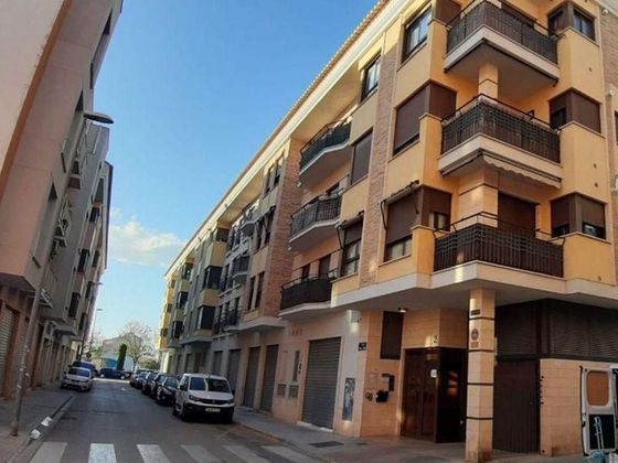 Foto 1 de Dúplex en venda a calle Vicente Badia de 3 habitacions amb garatge i ascensor