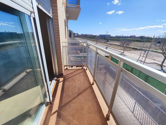 Foto 1 de Piso en venta en calle Senyera de 1 habitación con balcón y ascensor