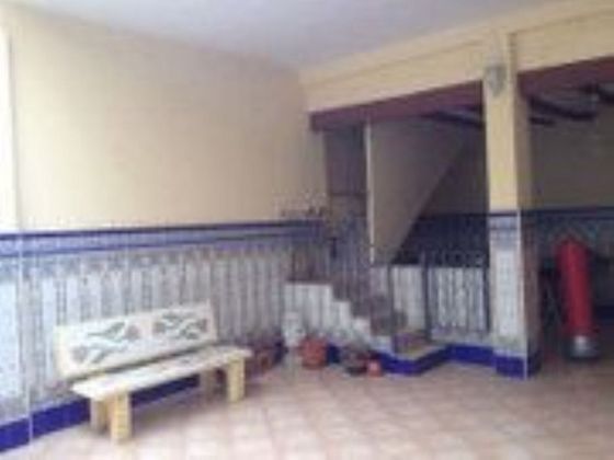 Foto 1 de Casa adossada en lloguer a Museros de 3 habitacions amb terrassa i mobles