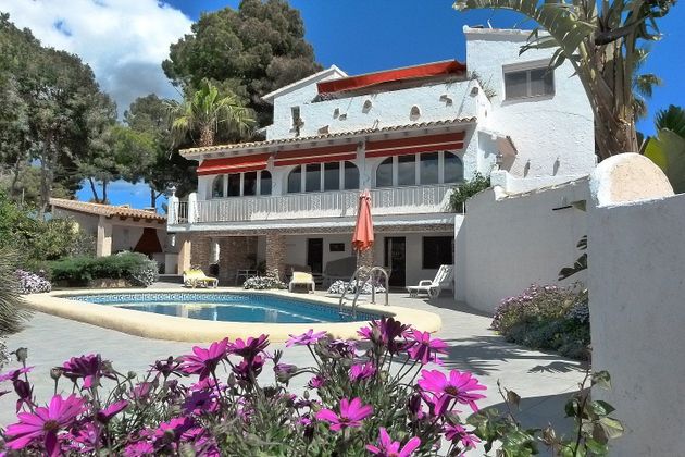 Foto 2 de Casa en venta en El Portet - Pla de Mar de 5 habitaciones con terraza y piscina