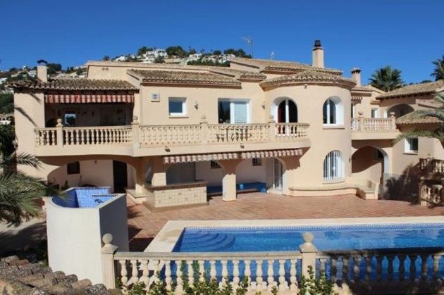 Foto 1 de Casa en venda a Pinar del Advocat - Cometa de 9 habitacions amb terrassa i piscina