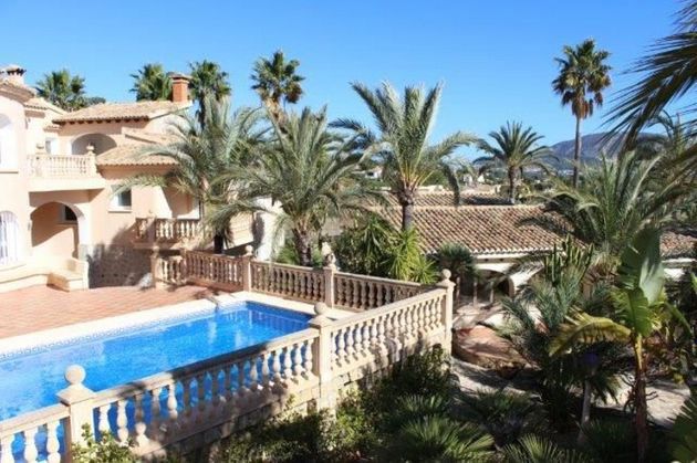 Foto 2 de Casa en venda a Pinar del Advocat - Cometa de 9 habitacions amb terrassa i piscina