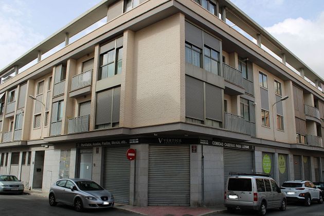 Foto 1 de Pis en venda a calle Colon de 2 habitacions amb terrassa i garatge