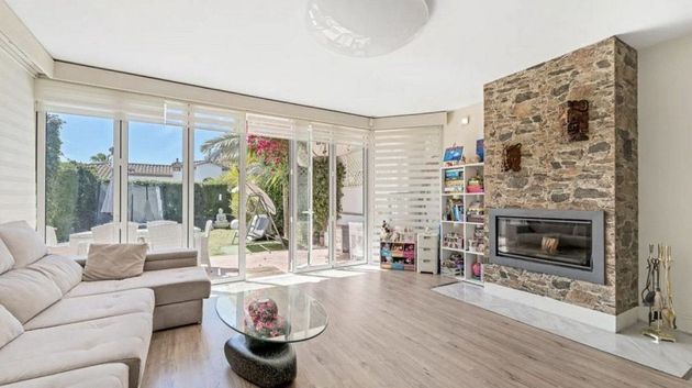Foto 2 de Casa en venta en Los Monteros - Bahía de Marbella de 3 habitaciones con terraza y piscina