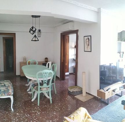 Foto 2 de Venta de piso en paseo De la Virgen del Puerto de 4 habitaciones con terraza y aire acondicionado