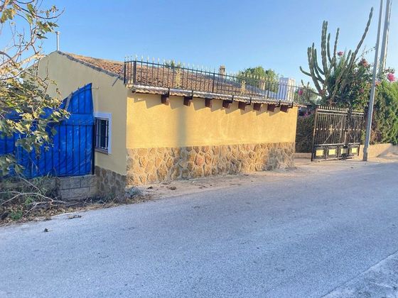 Foto 1 de Casa rural en venda a Almoradí de 2 habitacions amb jardí