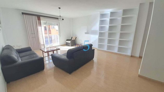 Foto 1 de Piso en venta en Nucia (la) de 4 habitaciones con terraza y aire acondicionado