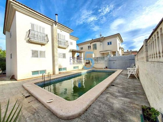 Foto 2 de Venta de casa en Urbanizaciones- Santa Ana- Las Estrellas de 3 habitaciones con terraza y piscina