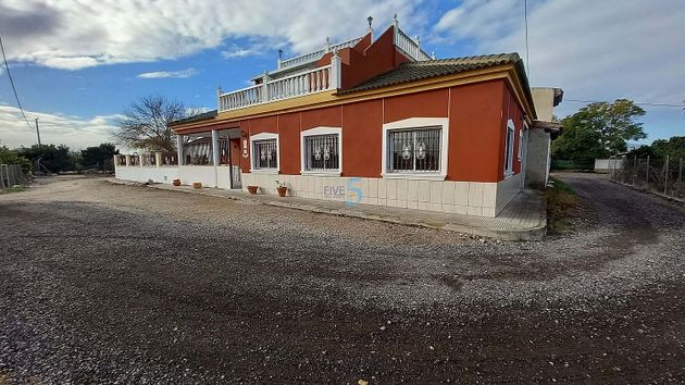 Foto 1 de Casa rural en venda a Orihuela ciudad de 5 habitacions amb terrassa i piscina
