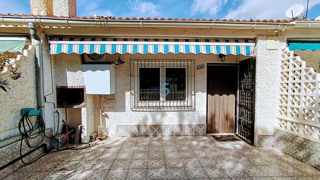 Foto 1 de Casa en venda a Urbanizaciones de 2 habitacions amb terrassa i jardí