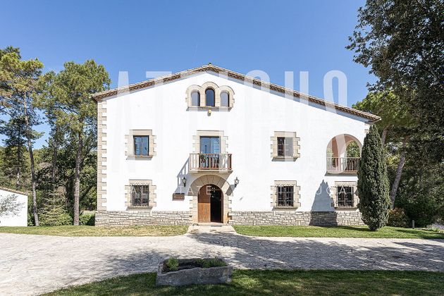 Foto 1 de Casa en venda a Sant Pere Sallavinera de 7 habitacions amb terrassa i piscina