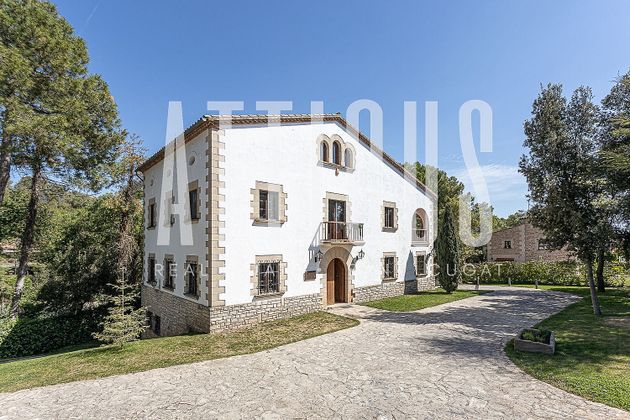 Foto 2 de Casa en venta en Sant Pere Sallavinera de 7 habitaciones con terraza y piscina