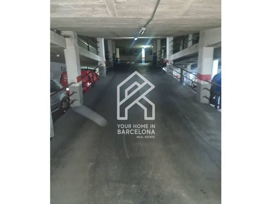 Foto 2 de Garaje en venta en Sant Andreu de Palomar de 11 m²