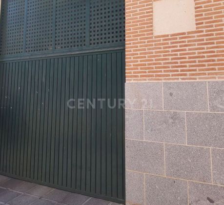 Foto 2 de Garatge en venda a plaza Arenal de 35 m²