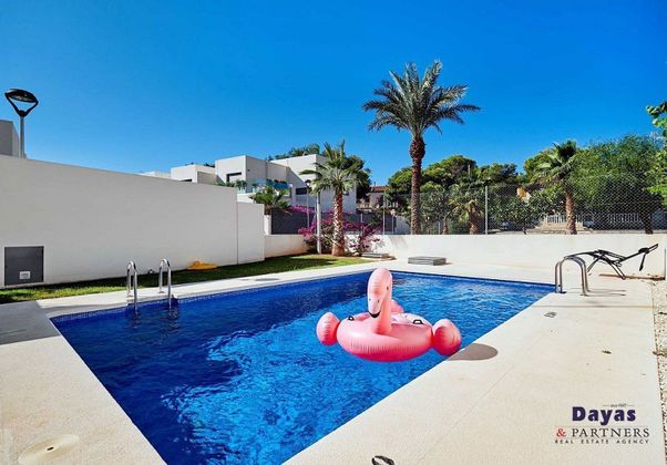 Foto 1 de Dúplex en venta en calle Mar Rizada de 3 habitaciones con terraza y piscina
