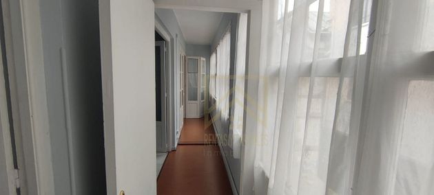 Foto 2 de Pis en lloguer a Centro - Torrelavega de 4 habitacions amb calefacció i ascensor