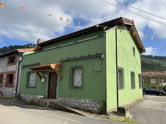 Foto 1 de Casa en venda a barrio La Cotera de 4 habitacions amb terrassa i garatge