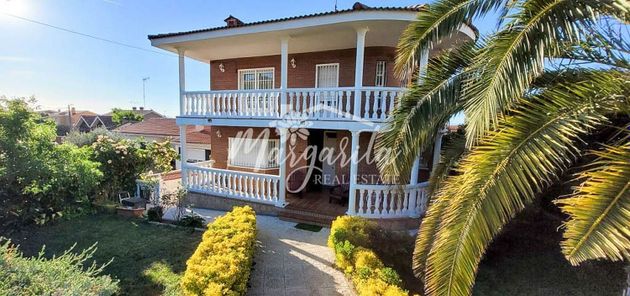 Foto 1 de Xalet en venda a Calypo Fado de 5 habitacions amb terrassa i piscina