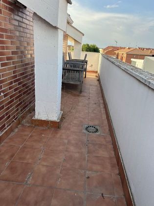 Foto 2 de Àtic en venda a calle Real de 2 habitacions amb terrassa i garatge
